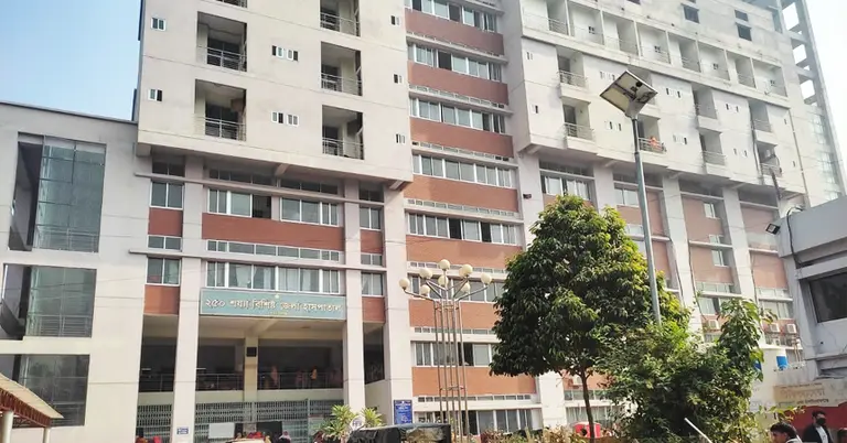 ২৫০ শয্যাবিশিষ্ট চাঁপাইনবাবগঞ্জ জেলা হাসপাতাল